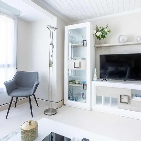 Old Port, Con Vistas Al Puerto * 베르메오